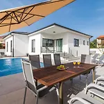 Villa Casa L *