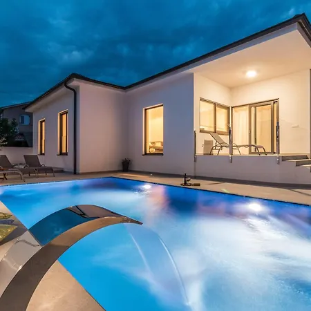 Casa L