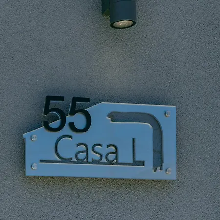 Casa L Vila *