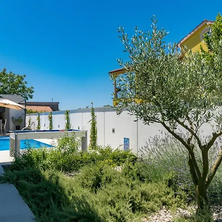 Casa L